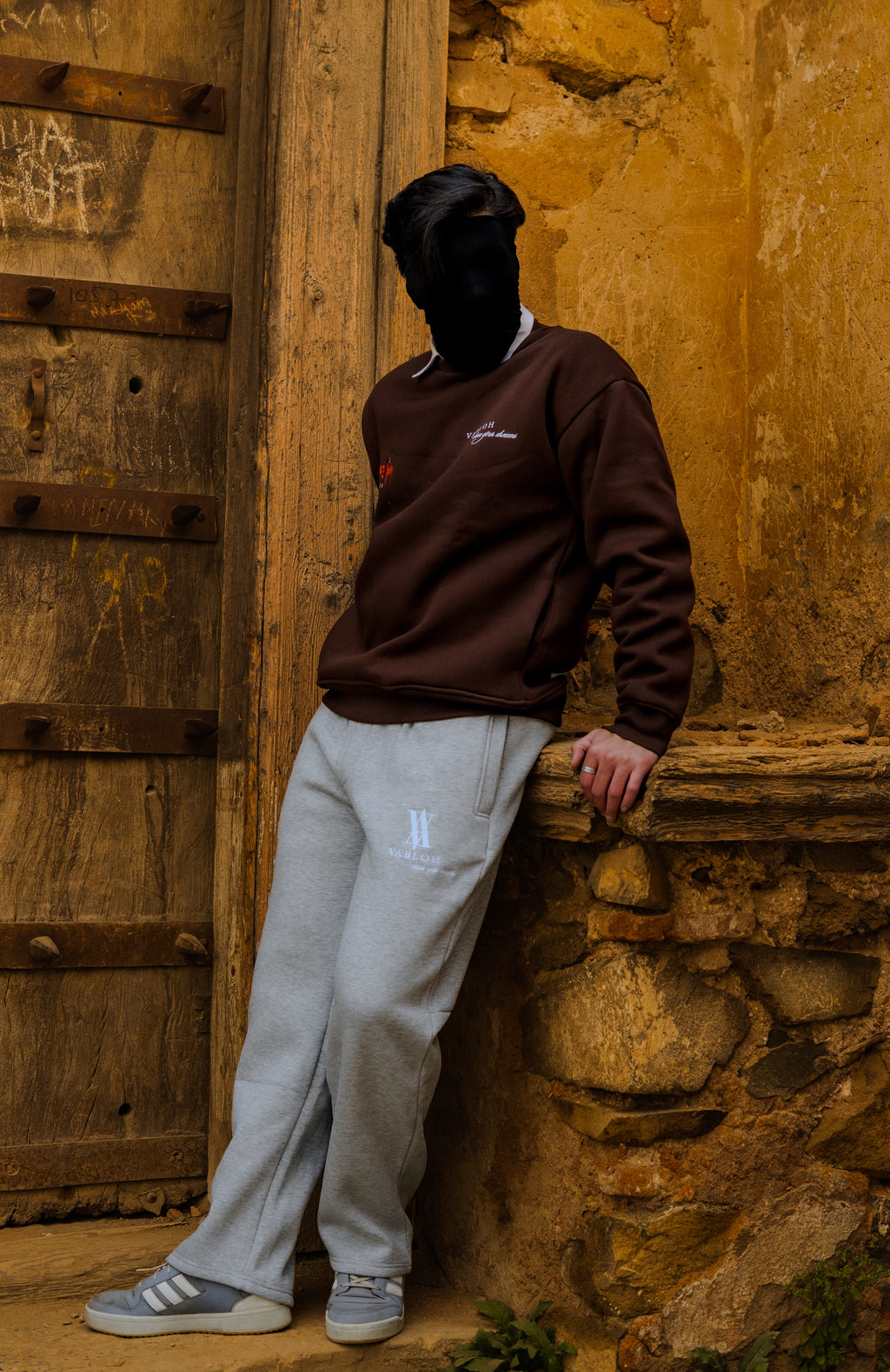 DROP-SHOULDER COTTON FLEECE SWEATSHIRT