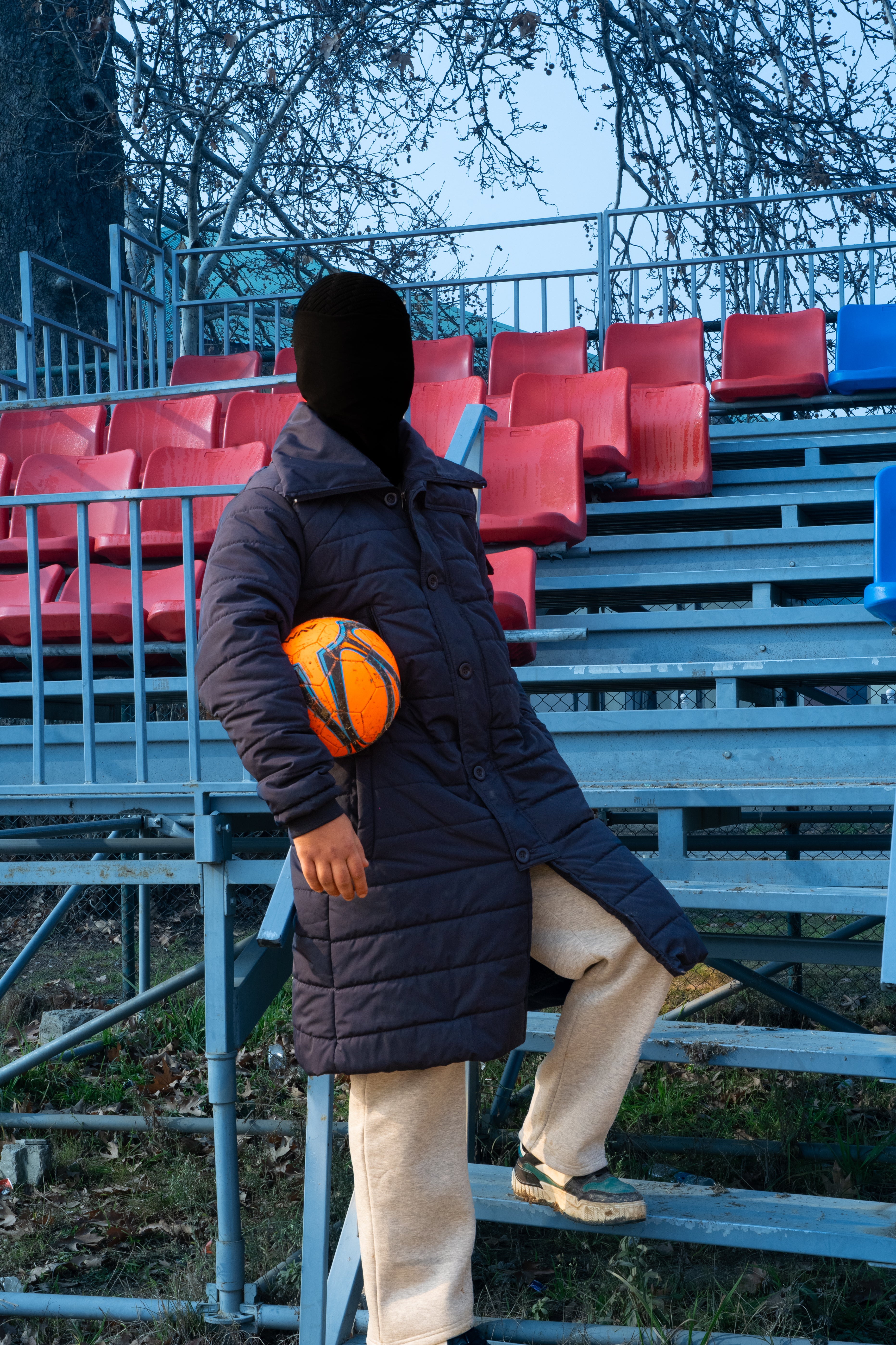 LONG-LINE WATER-REPELLENT PUFFER JACKET