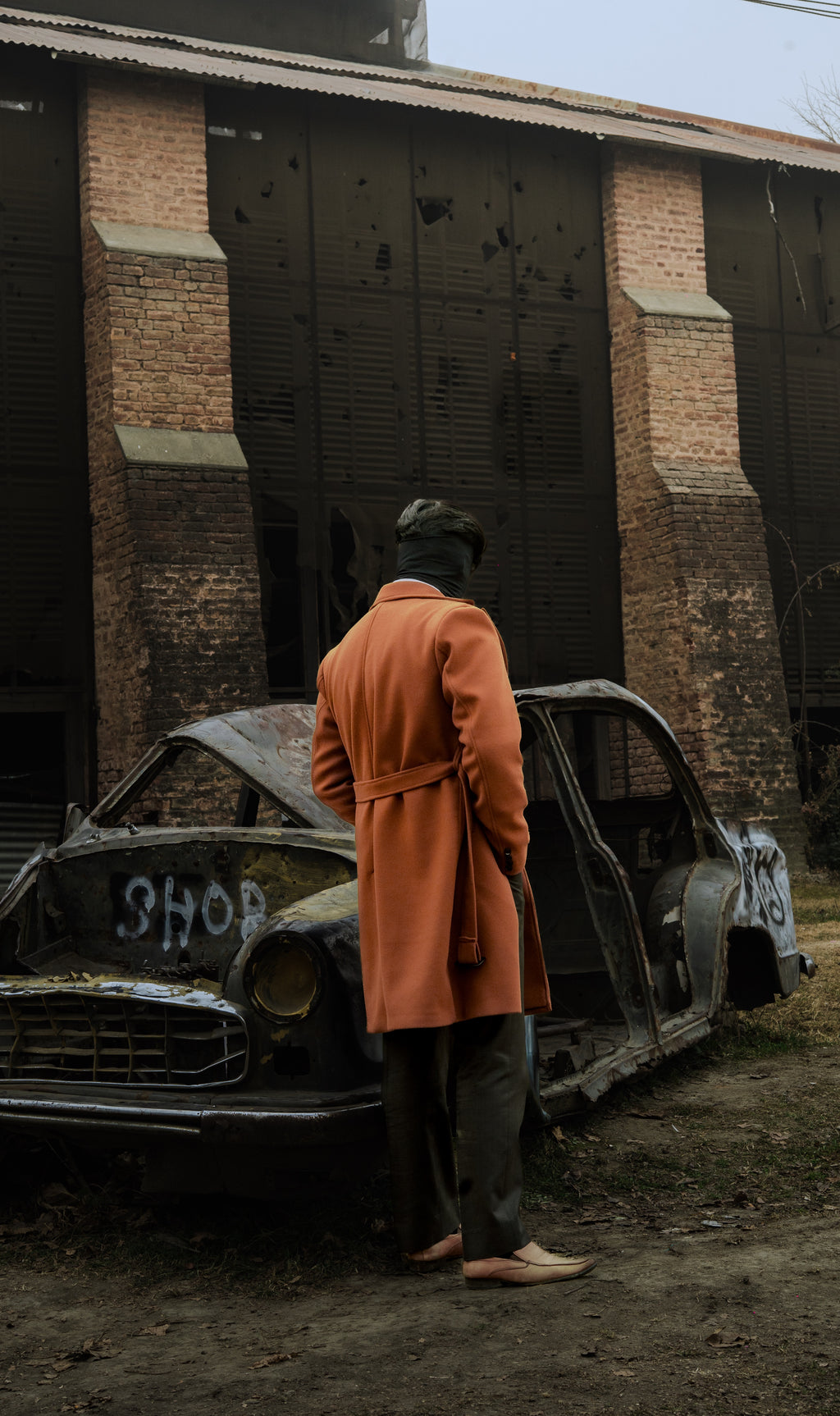 WINDSOR TAN DOUBLE-BREASTED WOOL OVERCOAT