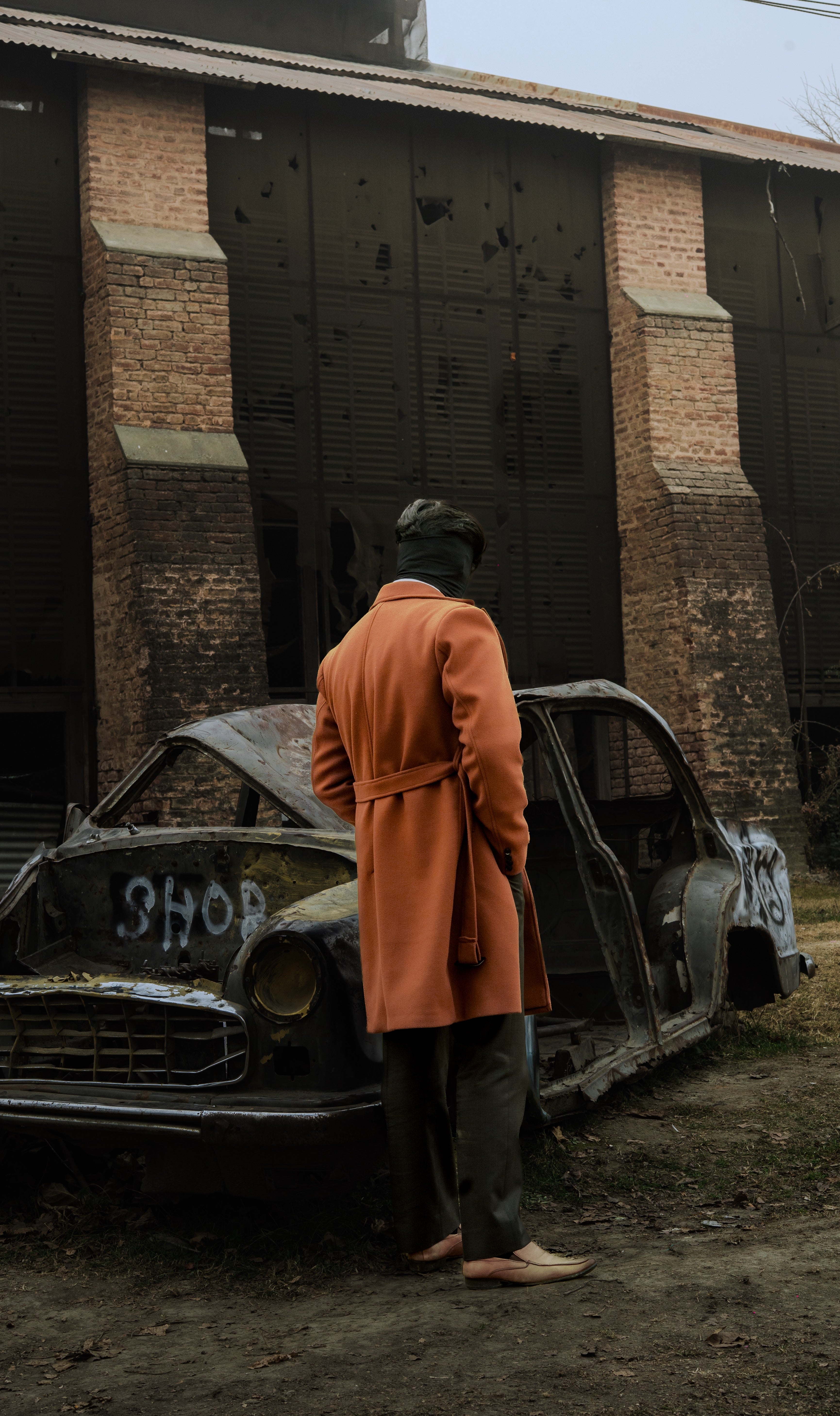 WINDSOR TAN DOUBLE-BREASTED WOOL OVERCOAT